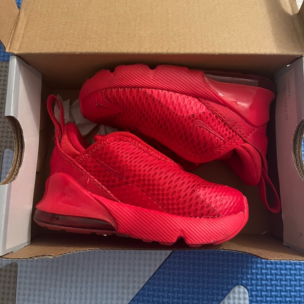Preschool toddler size 5C, 
Air Max 270 TD 'University Red